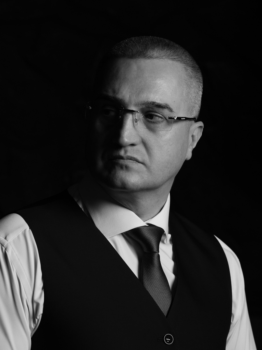 Роман Мирошниченко